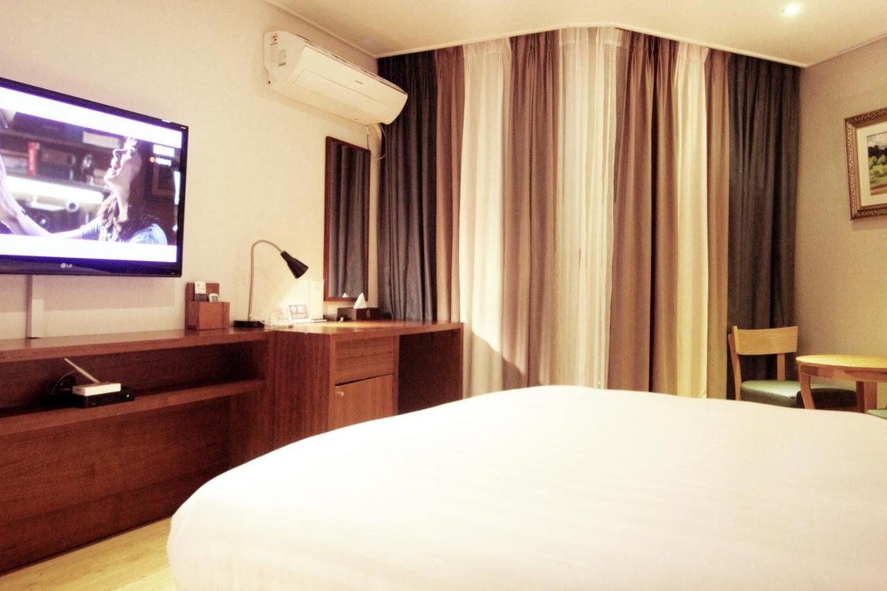 Benikea Starhills Hotel บูอัน ภายนอก รูปภาพ
