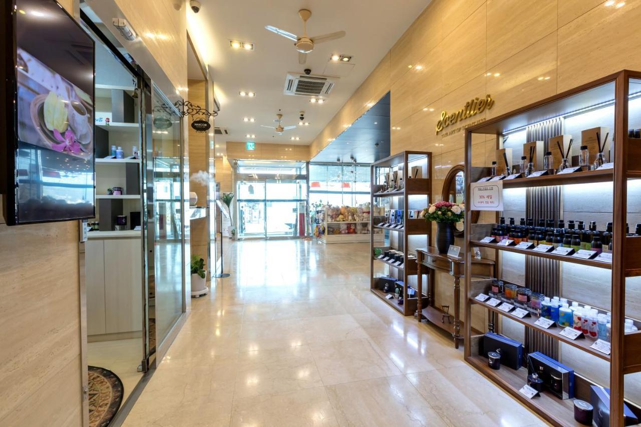 Benikea Starhills Hotel บูอัน ภายนอก รูปภาพ