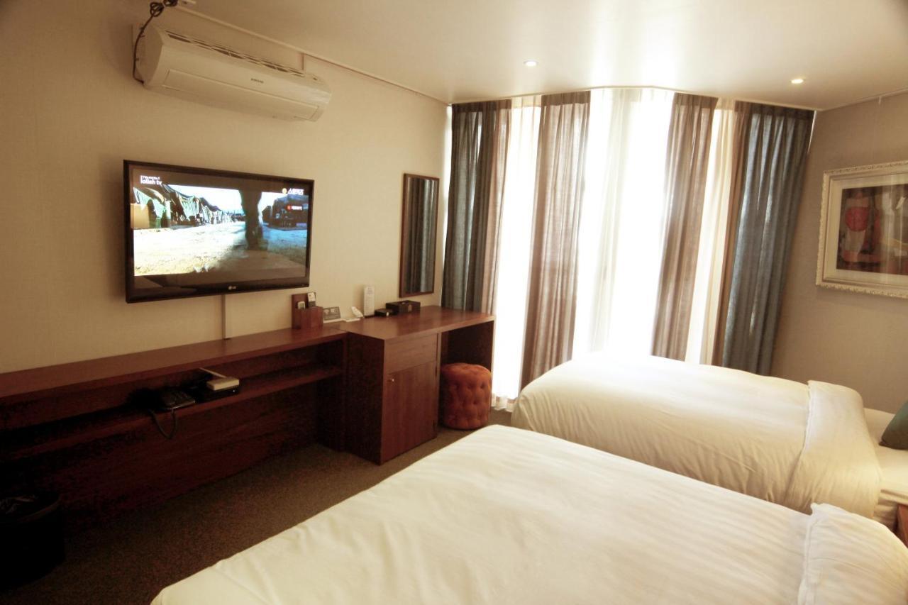 Benikea Starhills Hotel บูอัน ภายนอก รูปภาพ